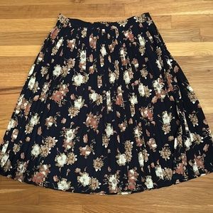 Downeast Pleated Skirt